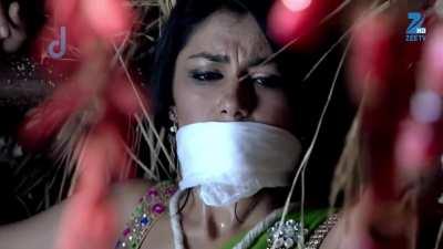 Sriti Jha - tied up, sweaty and showing of her armpits !