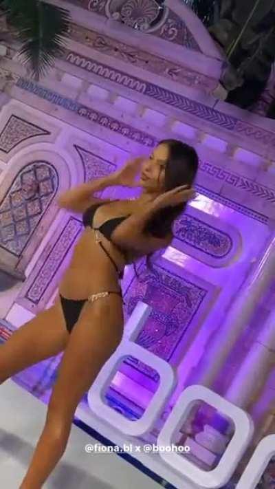 A compilation of Fiona during swimweek