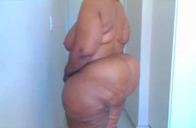 Come and kiss every inch