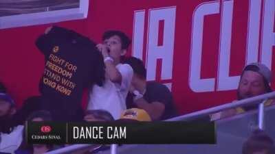 Chad supports freedom for Hong Kong at NBA game