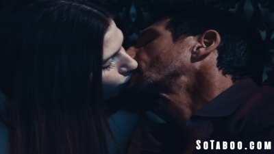 Kamryn Jayde, Krissy Lynn, Tommy Gunn - Kinky Stepfamily - Kinky step family