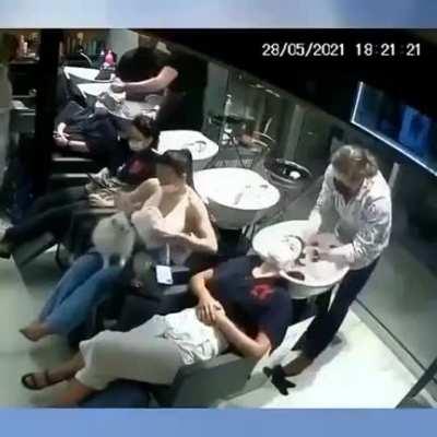 eu tenho a paciência desse moço