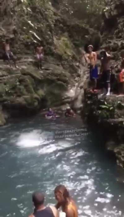 The way everyone else grabs the back of their head too