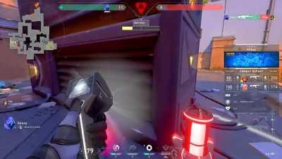 when 2 bronzes collide