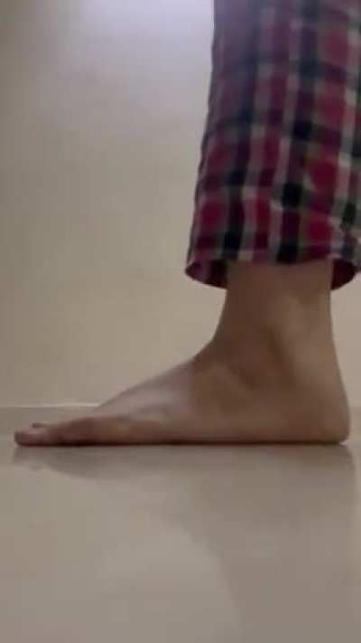 This Pakistani Foot Queen makes quick & easy work of a small & pathetic caterpillar! Nothing can survive being crushed beneath her barefeet... 😈