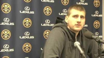 [Highlight] Jokic thrown off by Irish reporters accent. s/o - Harrison Wind.