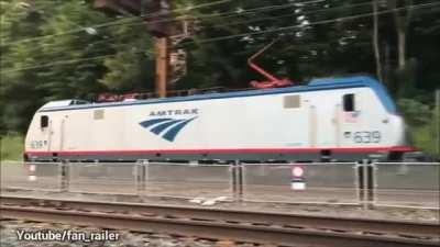 I swear this isn't edited