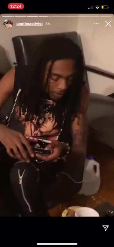 Ngl this shit had me dead 💀💀💀man does look like carti tho I had to double take at first