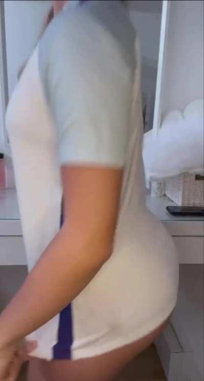 You spending the weekend with me?