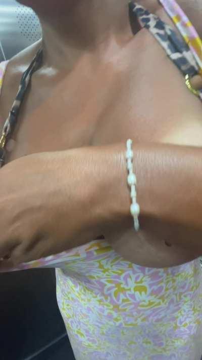 Newly Single … 😑 So here I am Reddit (f42)