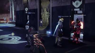 This is probably the most cursed Xur video you'll watch.