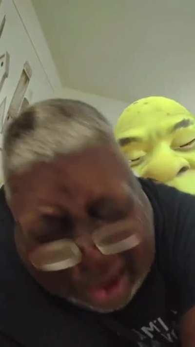 Grandad get off tiktok