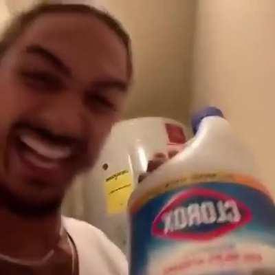 pakistani team to afganis in the last over