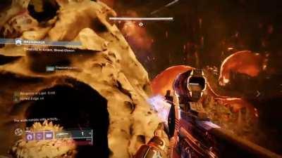 Izanagi's Burden with weapons of light doin WORK