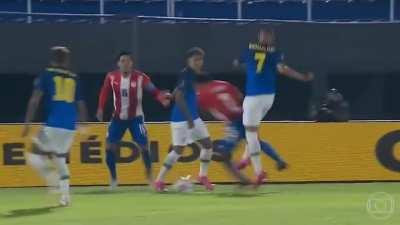 Em homenagem ao Tite depois das declarações do presidente do Atlético-GO, a Globo voltou a tocar o hino nos gols!