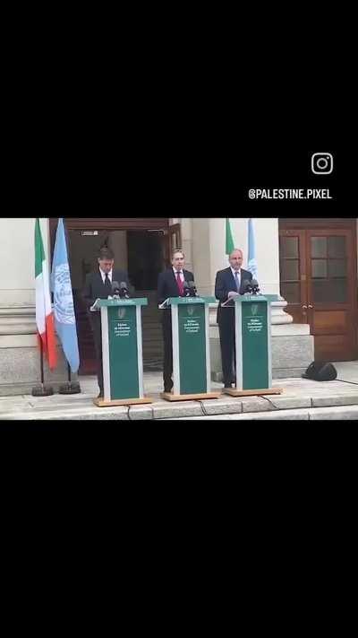 Irish Prime Minister Simon Harris: 