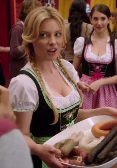 Gillian Jacobs would make for a fun Oktoberfest hookup