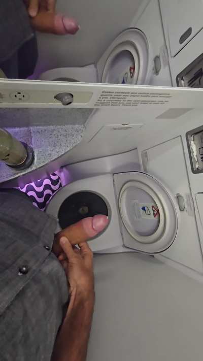 Cumming on a plane
