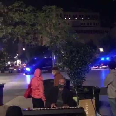 Spine tingling [Video]