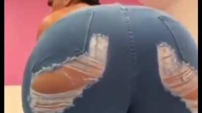 Wanted more Ebony🤷