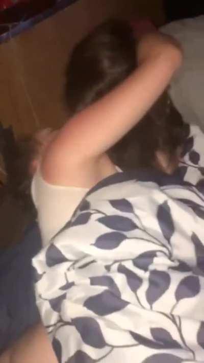 When the parent are out 😮