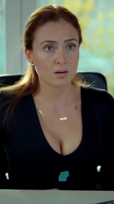 Ceyda Düvenci (Kanal D)