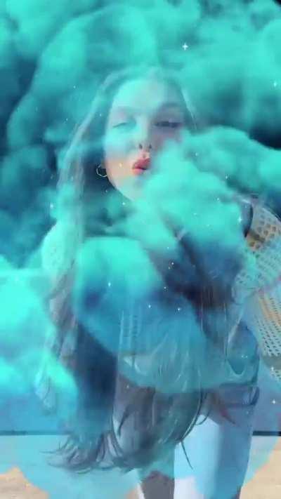 Outfit change for ‘The Thundermans Return’ | IG April 2024