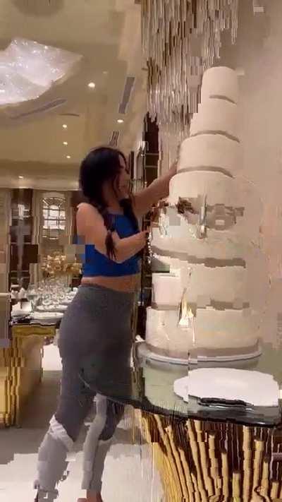 I truly hope all of that cake is fake or this is so main character