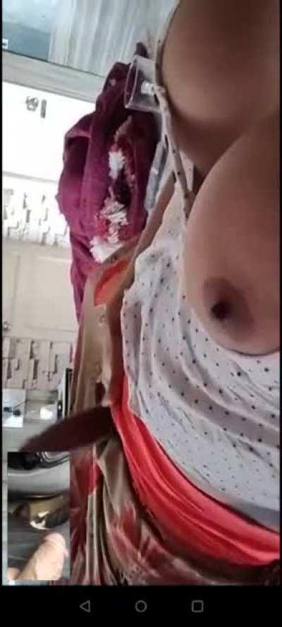 ts shanaya video call