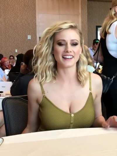 Olivia Taylor Dudley is stacked
