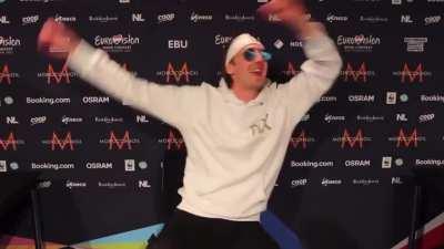 Efendi - Mata Hari ft. TIX