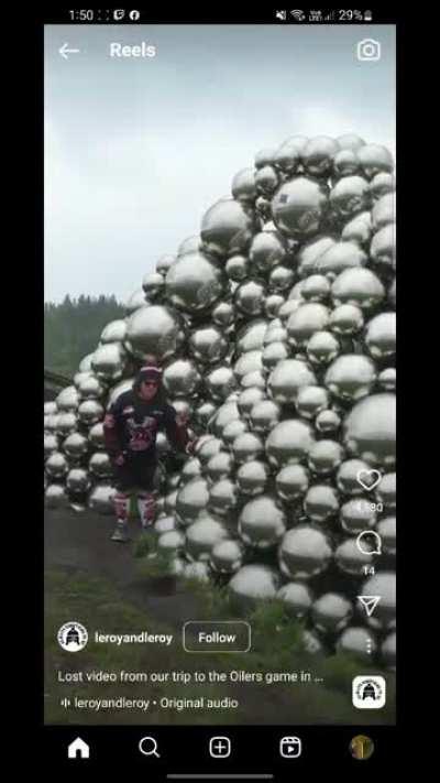 bro who put all those gravitino balls there