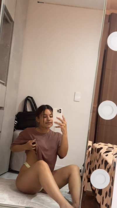 i think that you deserve a colombian in ur life