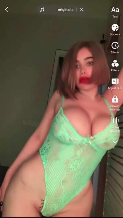 CUM to Malaysia 🥵🤤