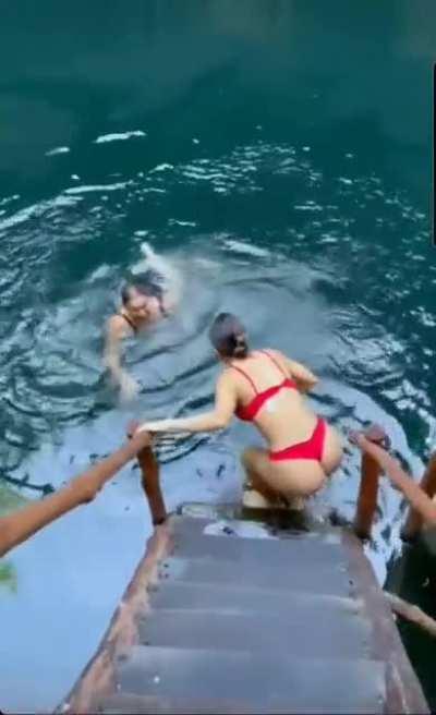 un regalito para todos 🍑