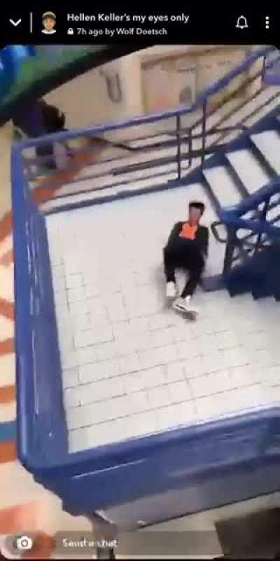 Havin some fun ditching class and win a prize