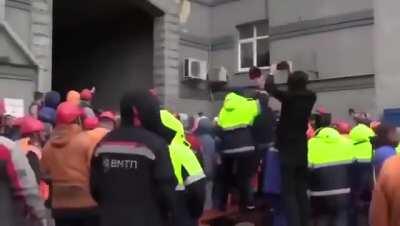 Кто в курсе, где это и что это?