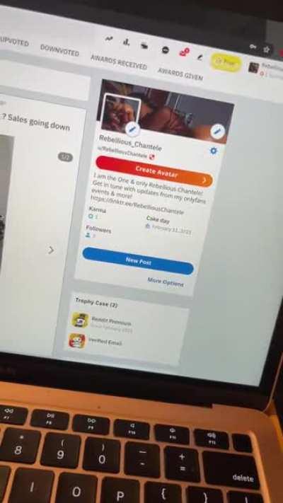 I am rebellious Chantele! This is my real page!!!