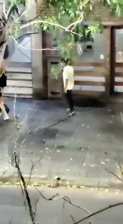 Drunk Man harased a group, and got KO