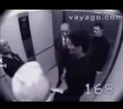 Just another elevator’s meeting