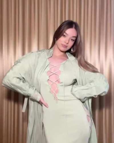 Hailee Steinfeld [Hawkeye]