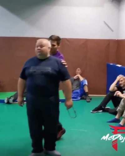 Welcome to the Needlemeyer premium league dive school