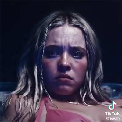 It's MADDY PEREZ y'all !!!