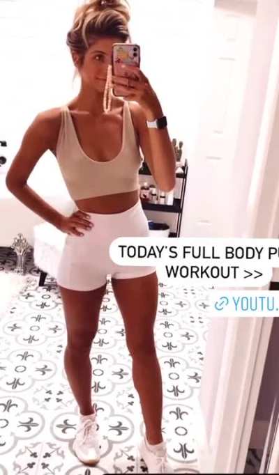 Those legs!! Allie is in perfect shape!