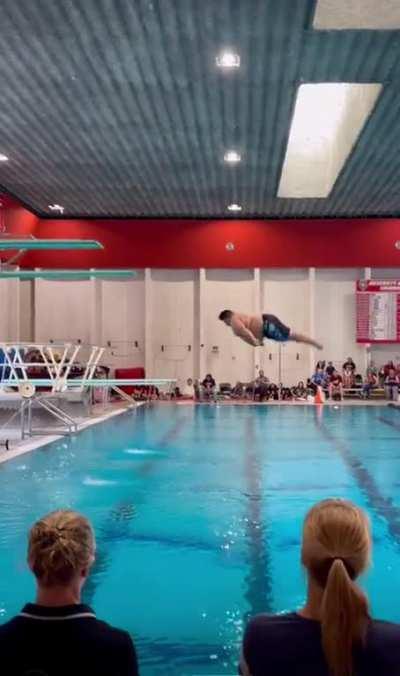 Diver excels through regionals