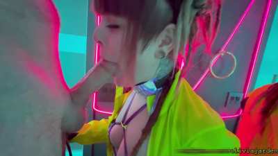 public deepthroat and drooling on your cock at a rave