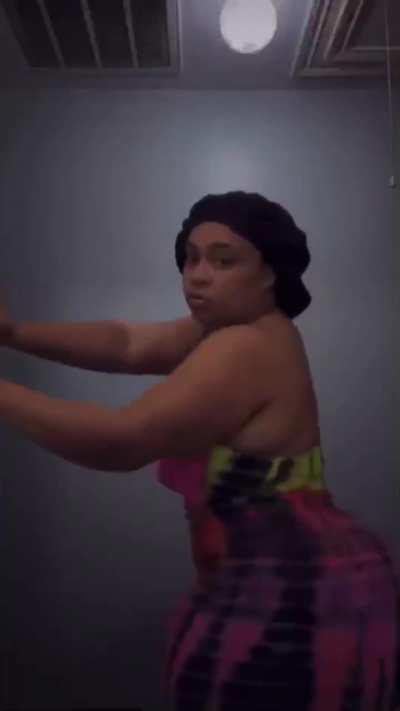 @stricklyclapping on Instagram