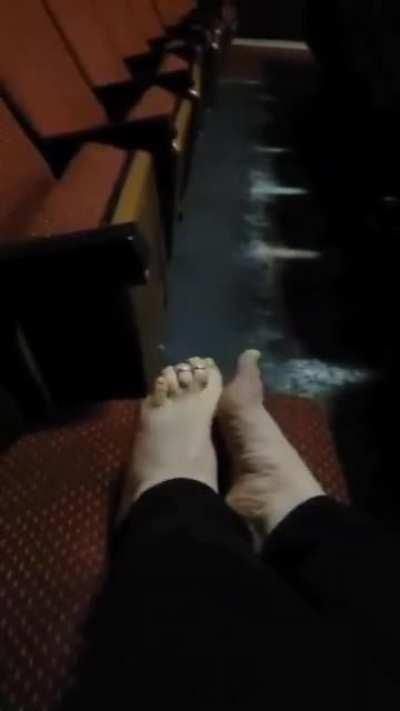 Imagine me putting my feet in your lap while we're at the movies. Listen to my voice as u get hard for my sexy bare feet