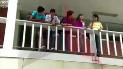 Si crees que ver tik tocks de otakus dan cringe esperate a ver esto.