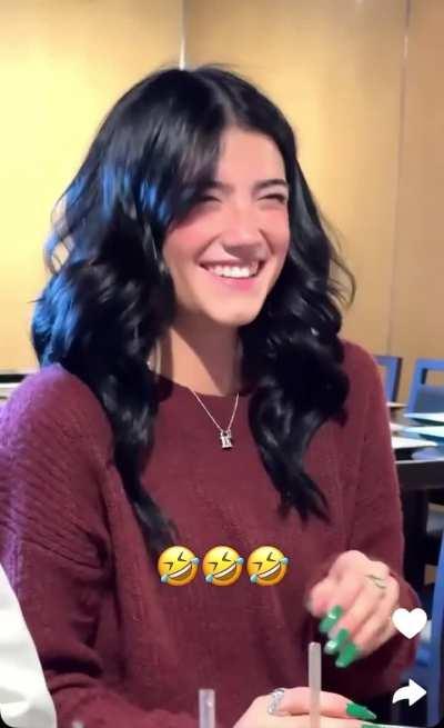 Charli trying to catch shrimp is so cute 